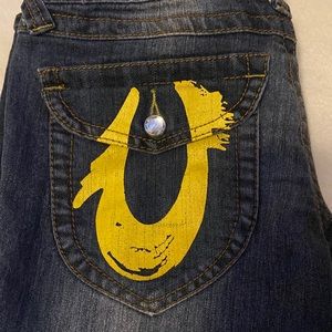 Vintage True Religion women jeans vintage yellow paint horseshoe size 28